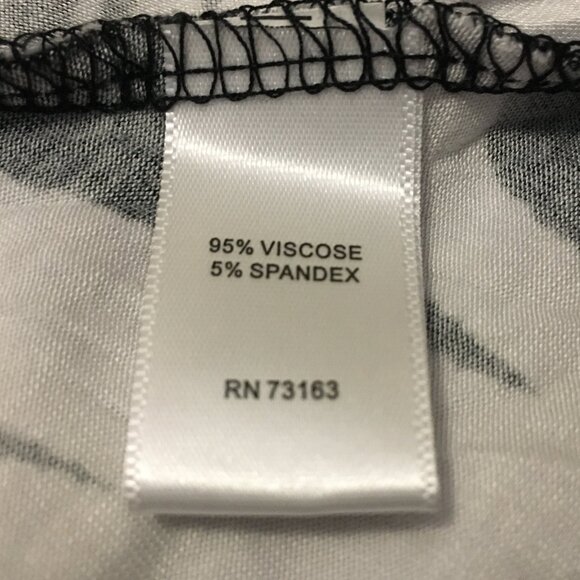 Cupio Long Tropical B&W Floral Handkerchief Hem A-Line Viscose Tank Top - Picture 9 of 14